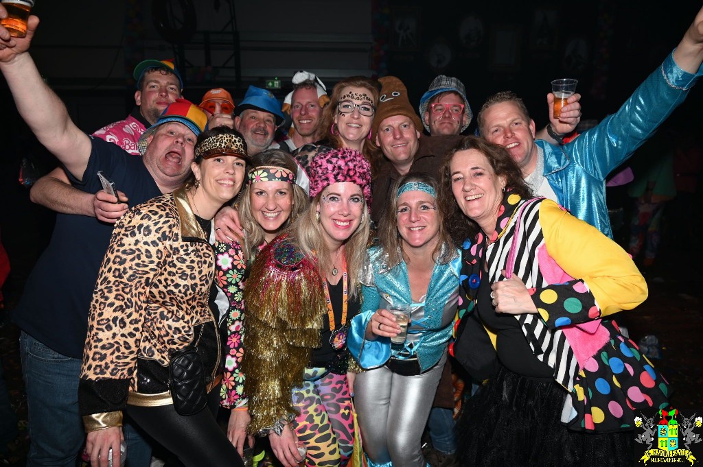 ../Images/Steegfeest XL 140.jpg